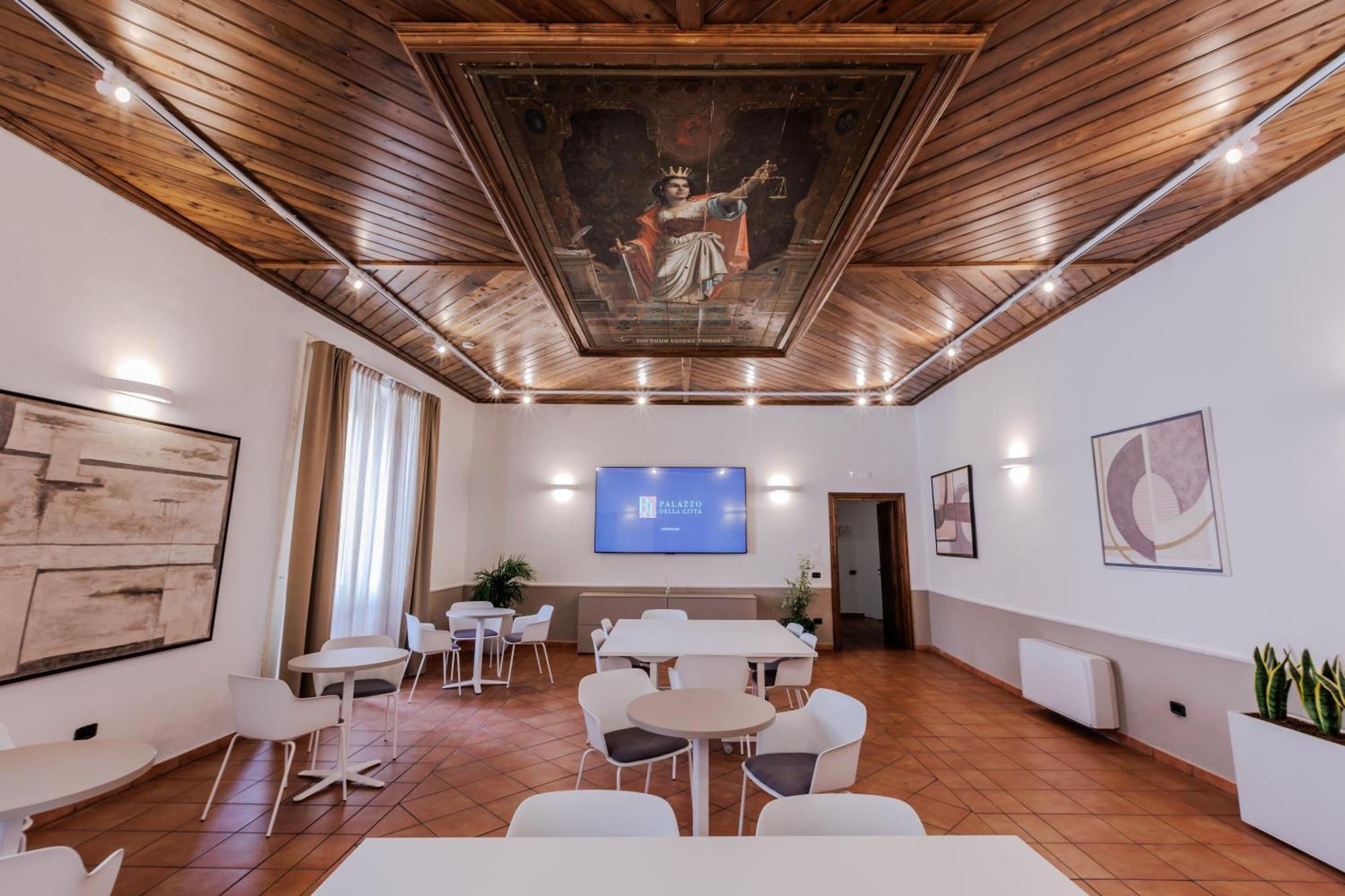 Palazzo Della Citta Agnone Exterior foto